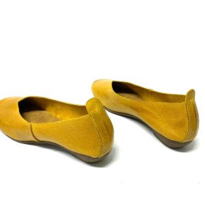 דגם 113 : נעלי נשים מעור – TAMAR